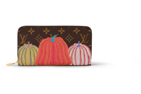 Louis Vuitton LV x YK Zippy Wallet Pumpkin Print .